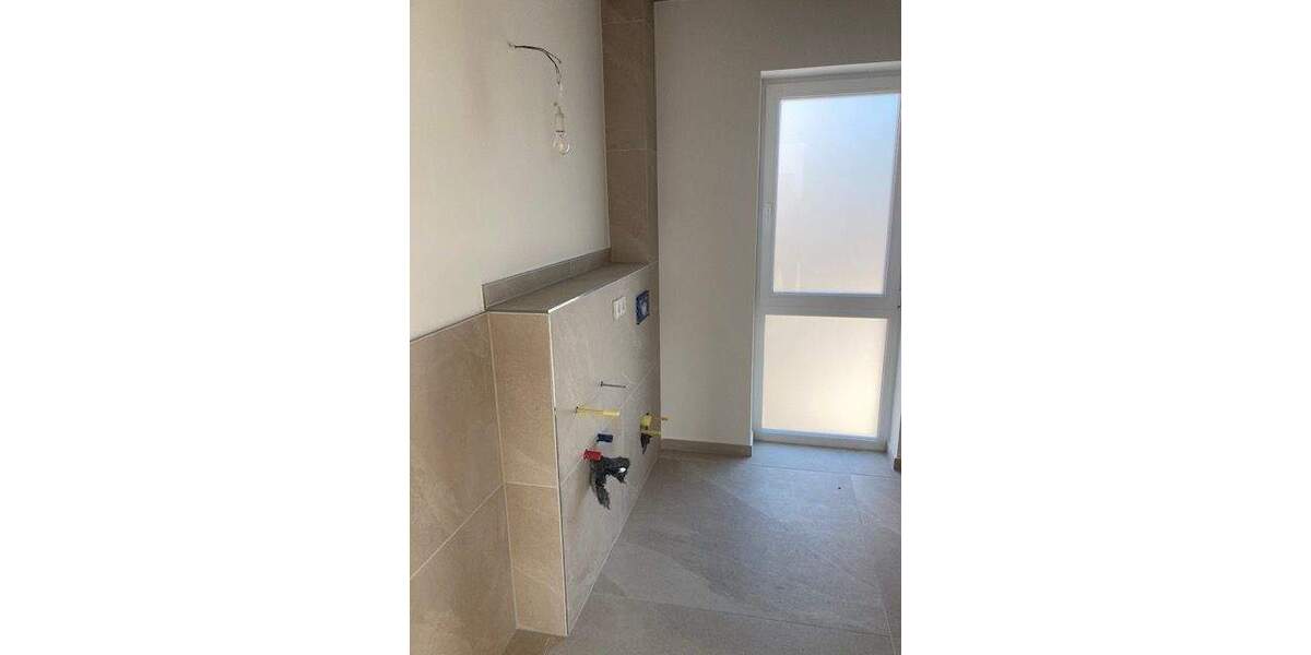 Etagenwohnung Würzburg Heidingsfeld - 2 Zimmer, 70 m&sup2;, 395.000&euro; | Angebot:26290199