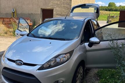 Ford Fiesta 126.293 km 3.300 &euro; Elsteraue 06729