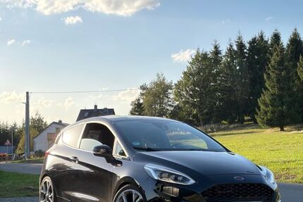Ford Fiesta 94.000 km 11.000 &euro; Föritztal 96524