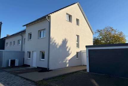 Haus zum Mieten in Vettweiss 1.932 € 163 m²