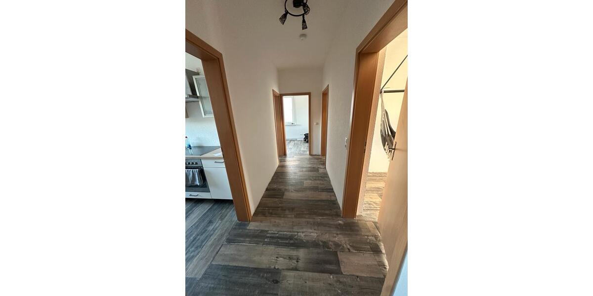 Etagenwohnung Schwarza - 3 Zimmer, 63 m&sup2;, 480&euro; | Angebot:26690826