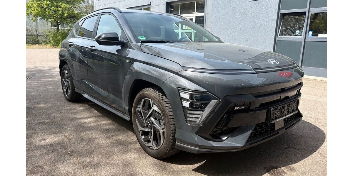 Hyundai KONA 7.433 km 29.900 &euro; München 81549