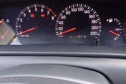 Toyota Corolla 120.000 km 3.600 &euro; Essenbach 84051