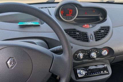 Renault Twingo 98.300 km 2.999 &euro; Hügelsheim 76549