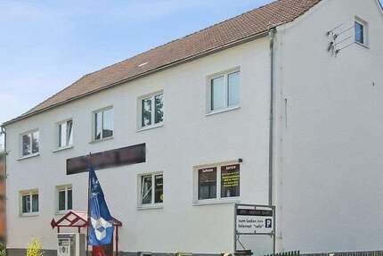 Haus Eisfeld - 14 Zimmer, 283 m&sup2;, 415.000&euro; | Angebot:25449876