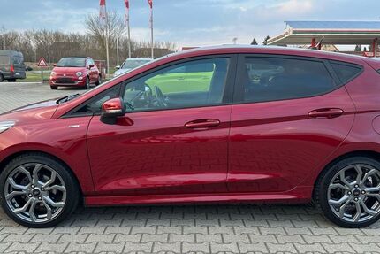 Ford Fiesta 90.890 km 12.490 € Göda 02633