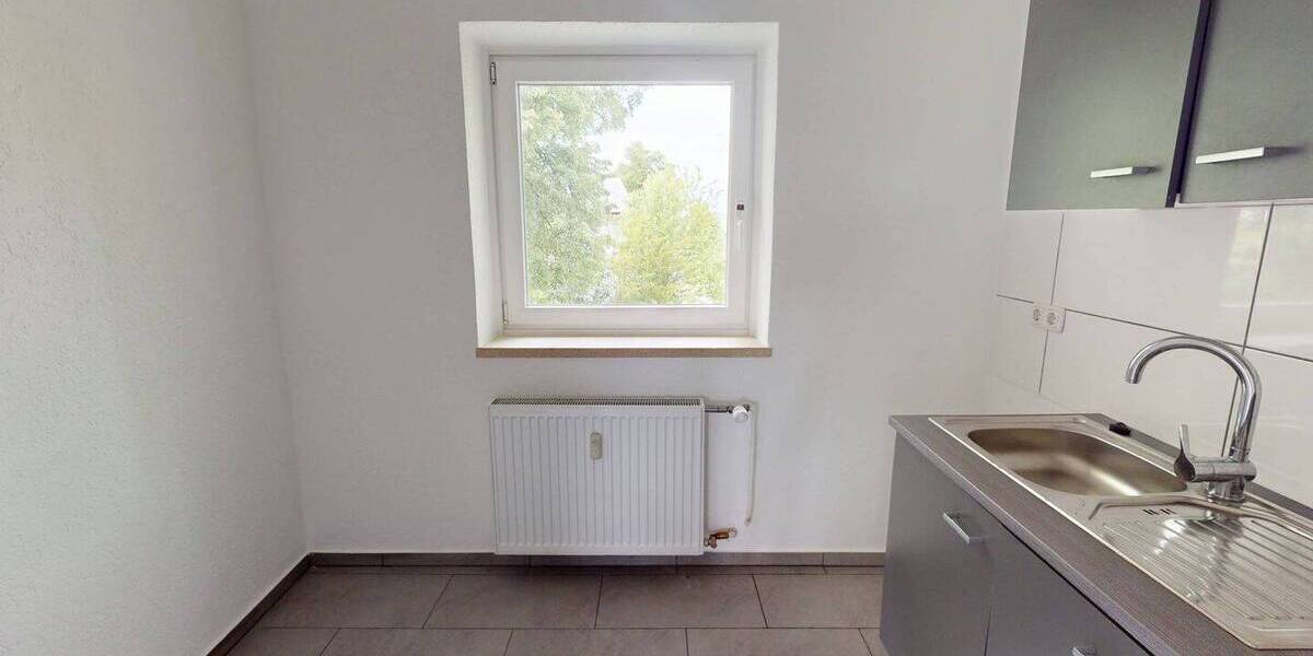 Etagenwohnung Roding Kienholz - 4 Zimmer, 88 m&sup2;, 730&euro; | Angebot:26797779