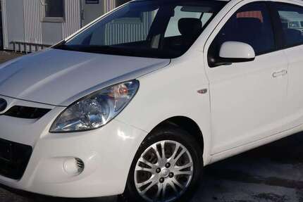 Hyundai i20 192.000 km 1.900 &euro; Dresden 01237