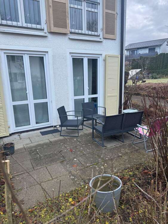 Wohnung zum Mieten in Herfatz 450 € 45 m² 2 zimmer