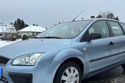 Ford Focus 170.000 km 2.490 &euro; Kaufungen 34260