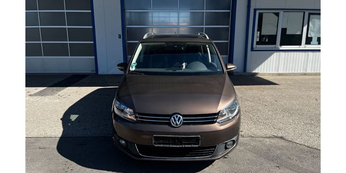VW Touran 229.966 km 6.990 € Günzburg 89312