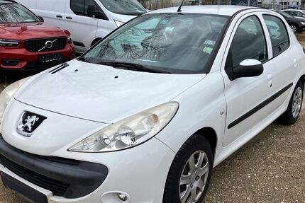 Peugeot 206 104.300 km 1.999 &euro; Rückersdorf 90607