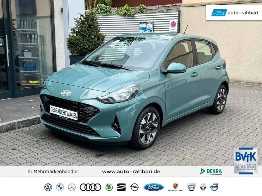 i10