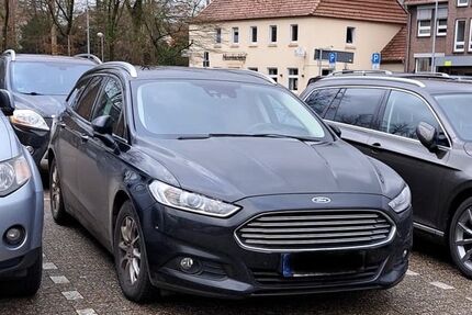 Ford Mondeo 125.200 km 9.800 &euro; Essen Oldenburg 49632