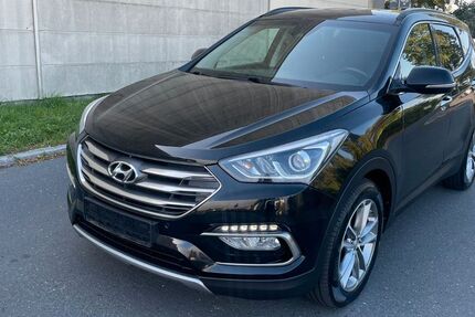 Hyundai SANTA FE 81.000 km 16.999 € Berlin 12057