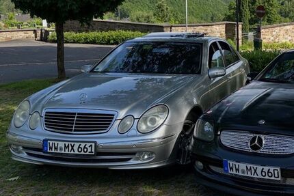 Mercedes-Benz E 320 311.100 km 4.000 &euro; Kadenbach 56337