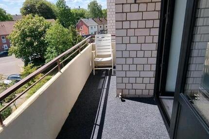 Schöne 2-Zimmer-Eigentumswohnung mit Aufzug und Tiefgarage, provi