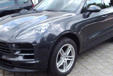 Porsche Macan 83.220 km 46.995 &euro; Spremberg 03130