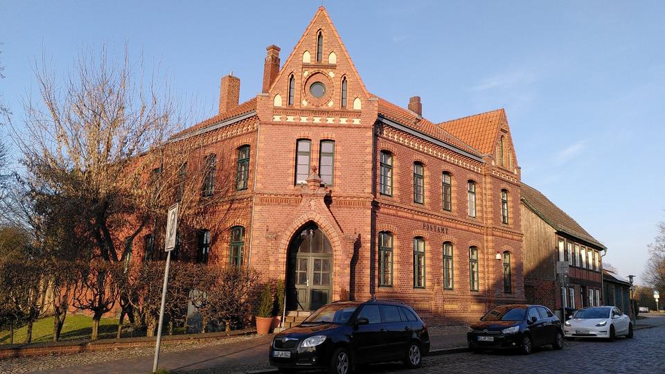 Historisches Gebäude mit 7 Wohneinheiten im Centrum 17 zimmer