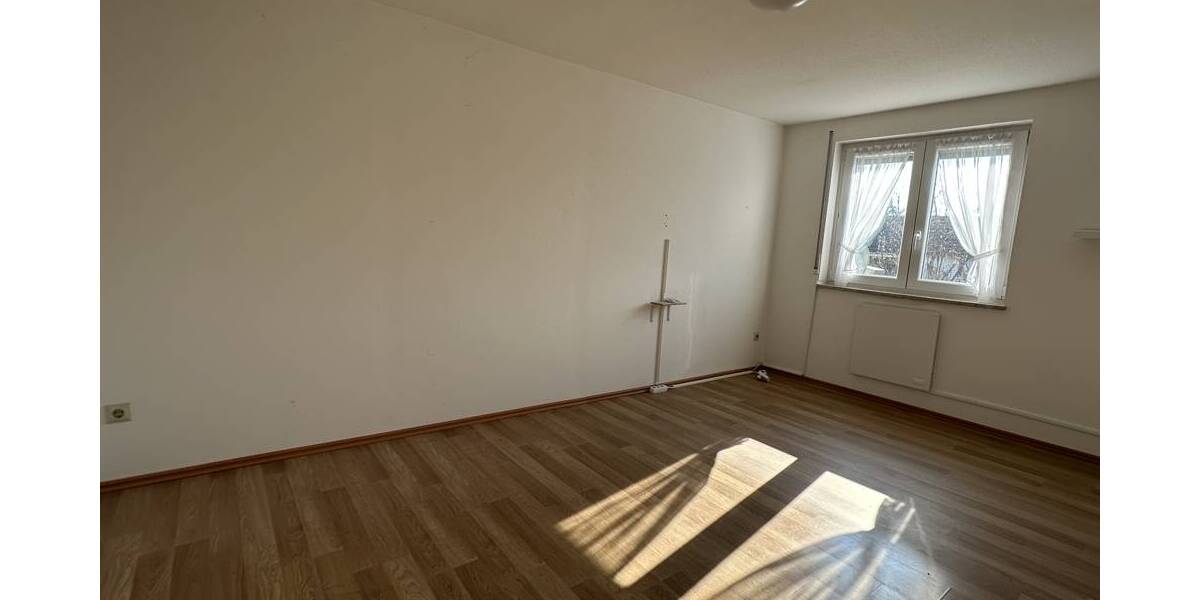 Einfamilienhaus Rottweil / Zepfenhan Zepfenhan - 7 Zimmer, 158 m&sup2;, 195.000&euro; | Angebot:26157441