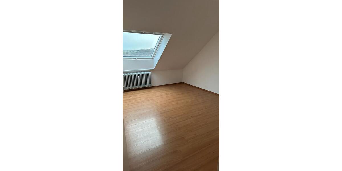 Dachgeschoßwohnung Fuldabrück - 3 Zimmer, 79 m&sup2;, 185.000&euro; | Angebot:27112179