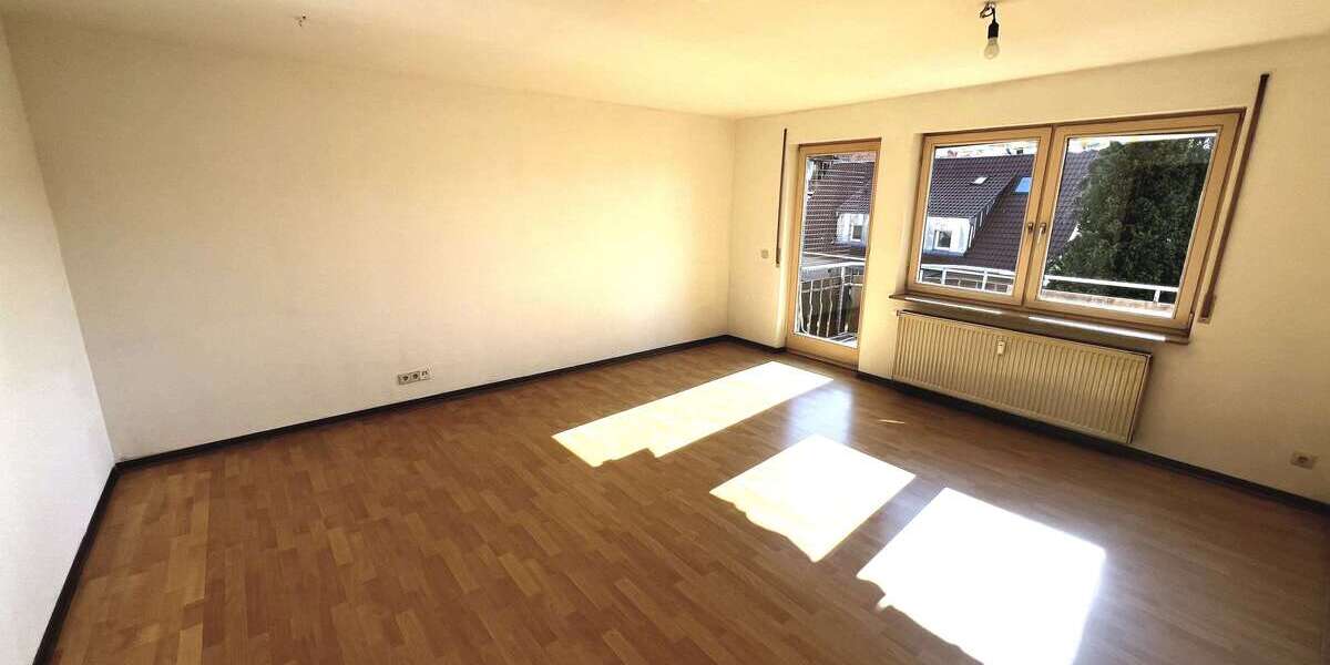 Etagenwohnung Backnang - 4 Zimmer, 96 m&sup2;, 950&euro; | Angebot:25483365