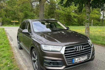 Audi Q7 137.000 km 26.500 &euro; Barsbüttel 22885