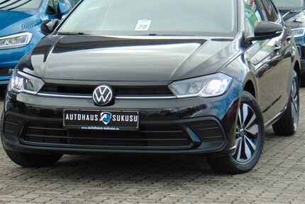 VW Polo 51.604 km 15.990 &euro; Neumünster 24537