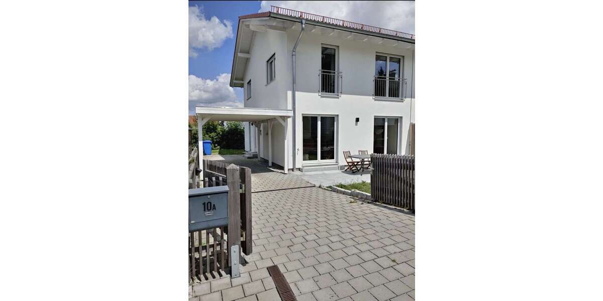 Einfamilienhaus Holzkirchen - 4 Zimmer, 140 m&sup2;, 2.500&euro; | Angebot:27146254