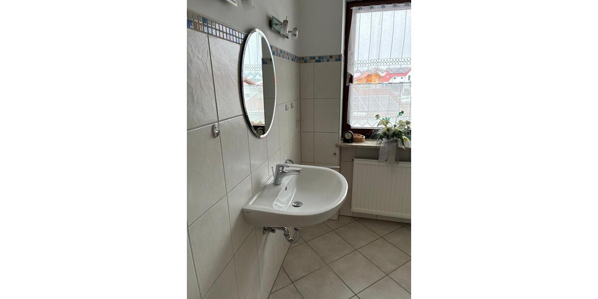 Etagenwohnung Bad Birnbach Asenham - 3.5 Zimmer, 84 m&sup2;, 650&euro; | Angebot:24754046