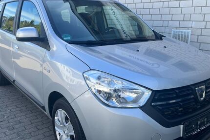 Dacia Lodgy 99.520 km 8.900 &euro; Rellingen 25462