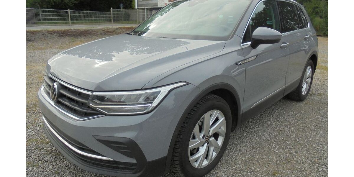 VW Tiguan 124.500 km 18.921 &euro; Bremervörde 27432