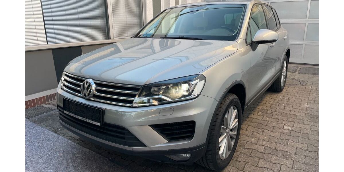 VW Touareg 64.980 km 23.995 &euro; Stuttgart 70597