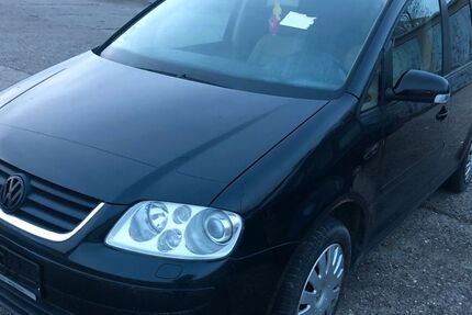 VW Touran 385.000 km 950 &euro; Jena 07749