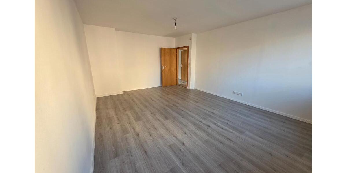 Etagenwohnung Karlstadt - 4 Zimmer, 105 m&sup2;, 985&euro; | Angebot:24658407