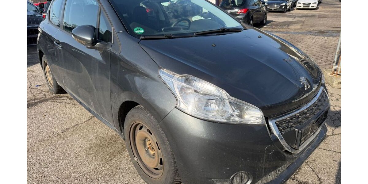 Peugeot 208 204.497 km 1.890 &euro; wuppertal 42285
