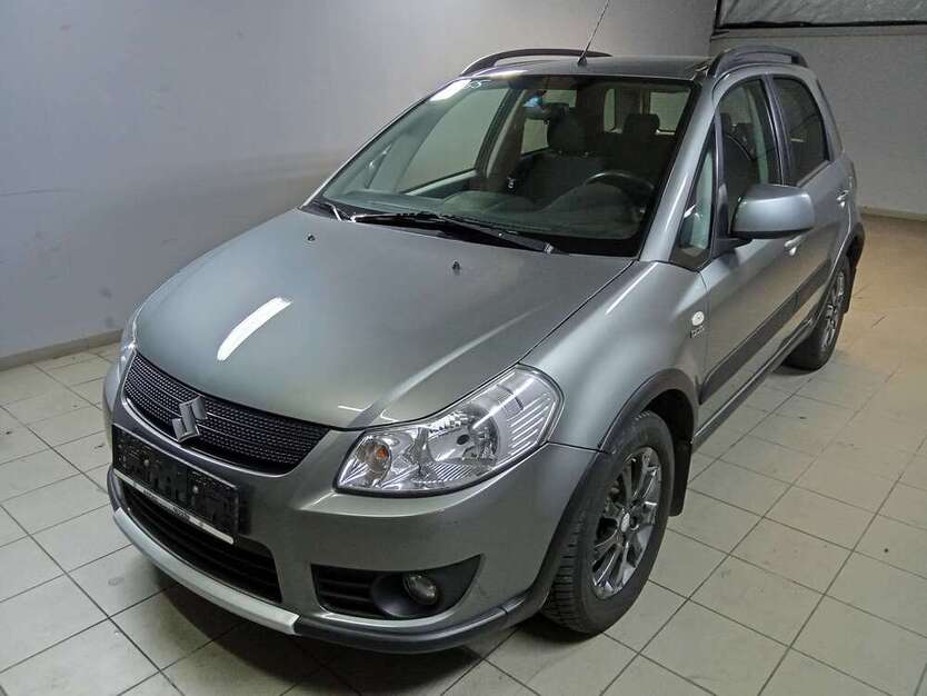 Suzuki SX4 100.000 km 2.900 € Lahr/Schwarzwald 77933