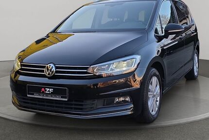 VW Touran 82.056 km 24.890 € Flensburg 24941