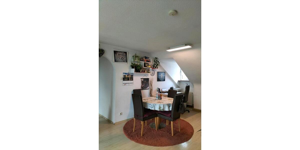 Dachgeschoßwohnung Wertheim - 4.5 Zimmer, 78 m&sup2;, 209.000&euro; | Angebot:26217556