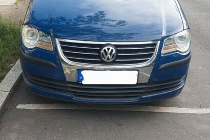 VW Touran 235.000 km 3.200 &euro; Berlin 13593