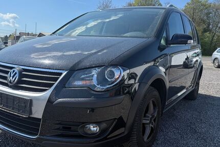 VW Touran 171.000 km 3.999 &euro; Laubach 35321