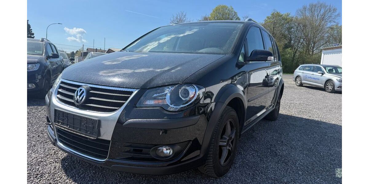 VW Touran 171.000 km 3.999 &euro; Laubach 35321