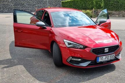 Seat Leon 51.000 km 19.900 € Kasel 54317