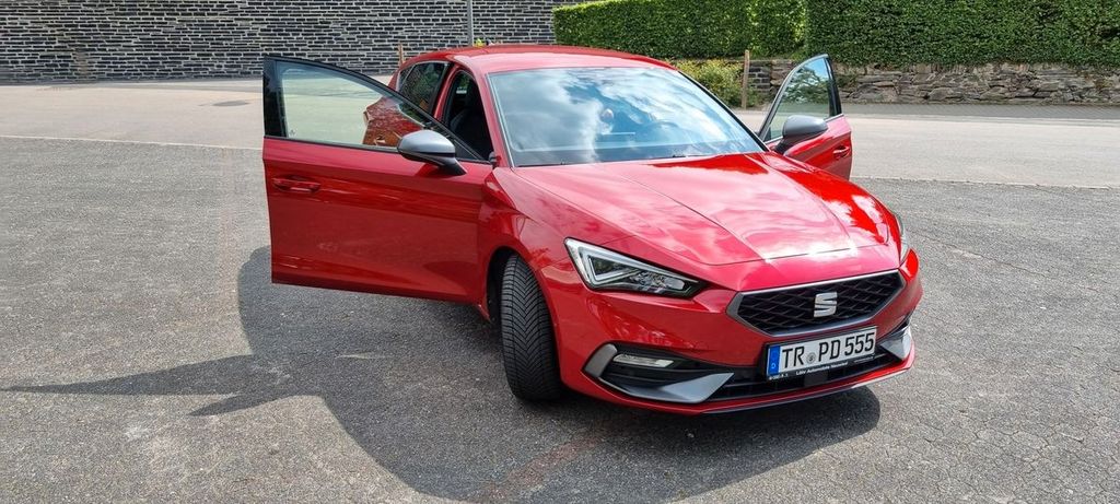 Seat Leon 51.000 km 19.900 € Kasel 54317