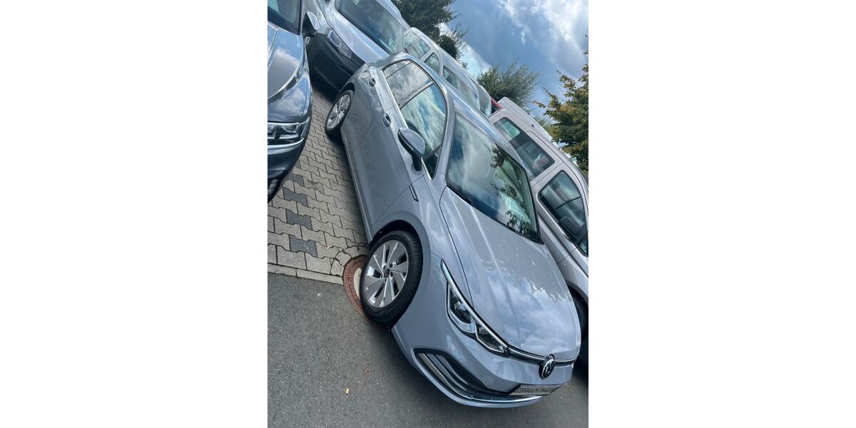 VW Golf 63.500 km 19.900 &euro; Offenbach am Main 63075