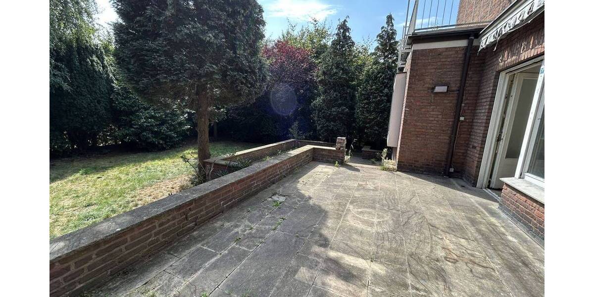 Liebhaber aufgepasst! *Herrschaftliches Zweifamilienhaus an der Piusallee* 6 zimmer