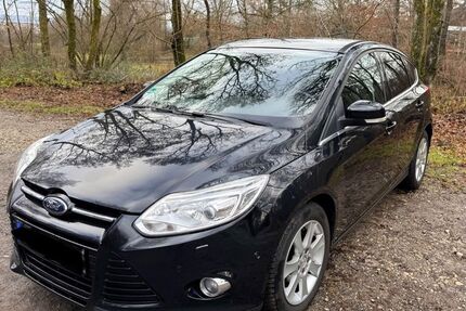 Ford Focus 131.000 km 5.999 &euro; Leonberg 71229