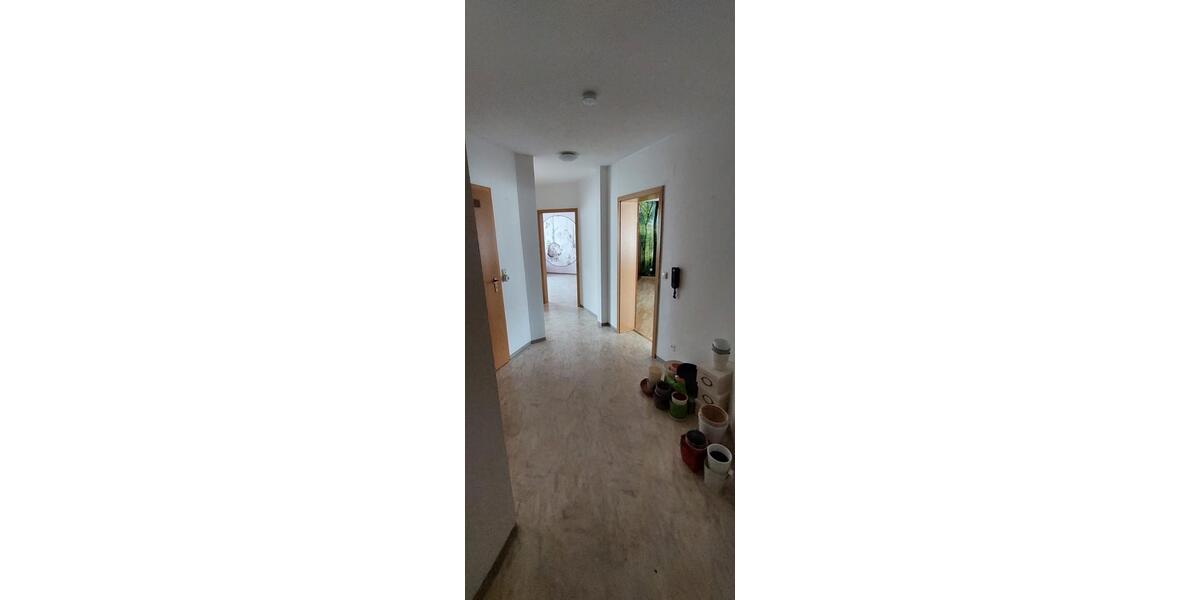 Hochparterre Haßfurt - 3 Zimmer, 89 m&sup2;, 850&euro; | Angebot:26582354