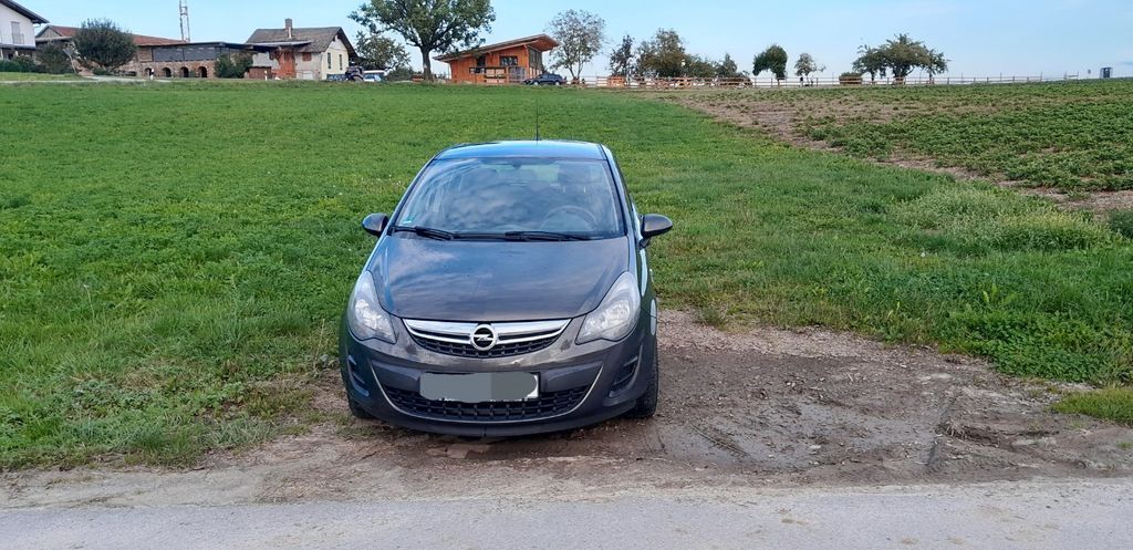 Opel Corsa 121.500 km 3.499 € Vilshofen an der Donau 94474