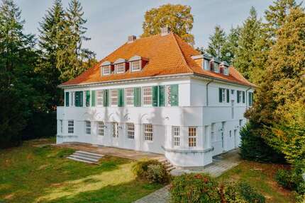 Haus Unterlüß Unterlüß - 19 Zimmer, 600 m&sup2;, 777.000&euro; | Angebot:27016268